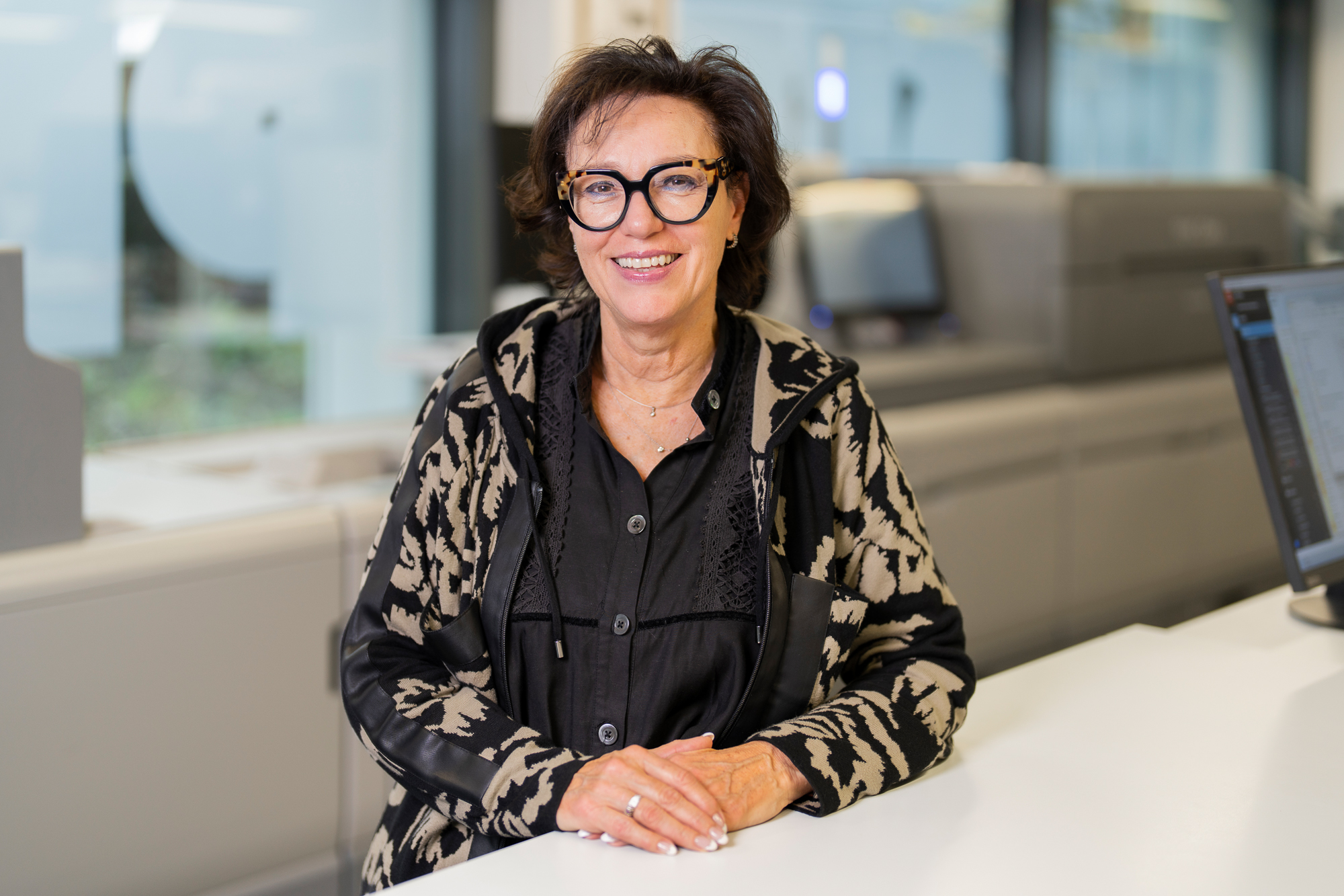 Maria Schmid, Buchhaltung